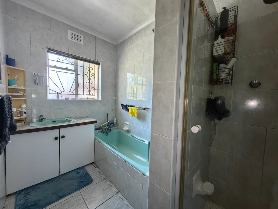 3 Bedroom Property for Sale in Belgravia Western Cape